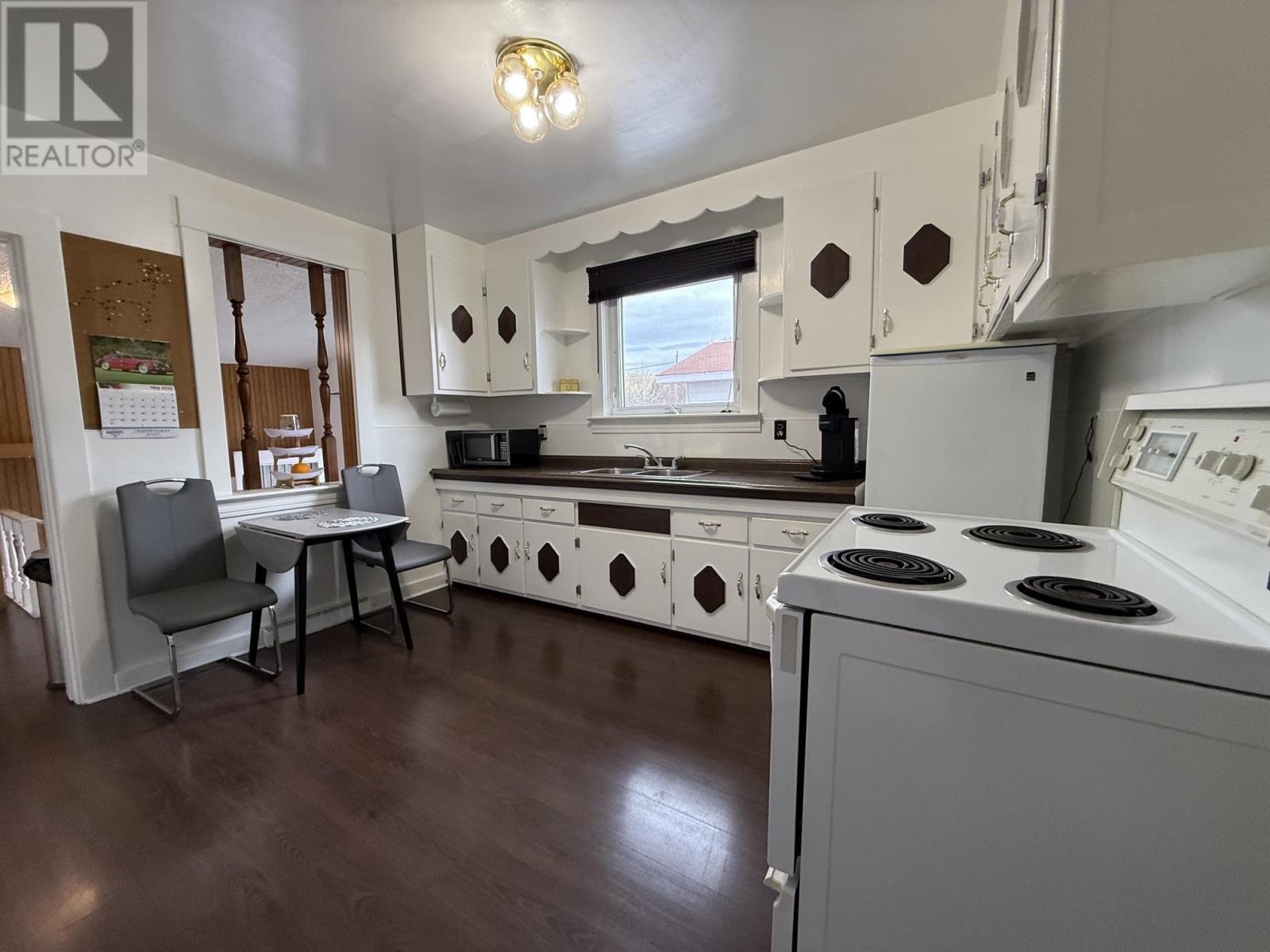 1407 Gore St W, Thunder Bay, Ontario  P7E 3V1 - Photo 12 - TB2601206