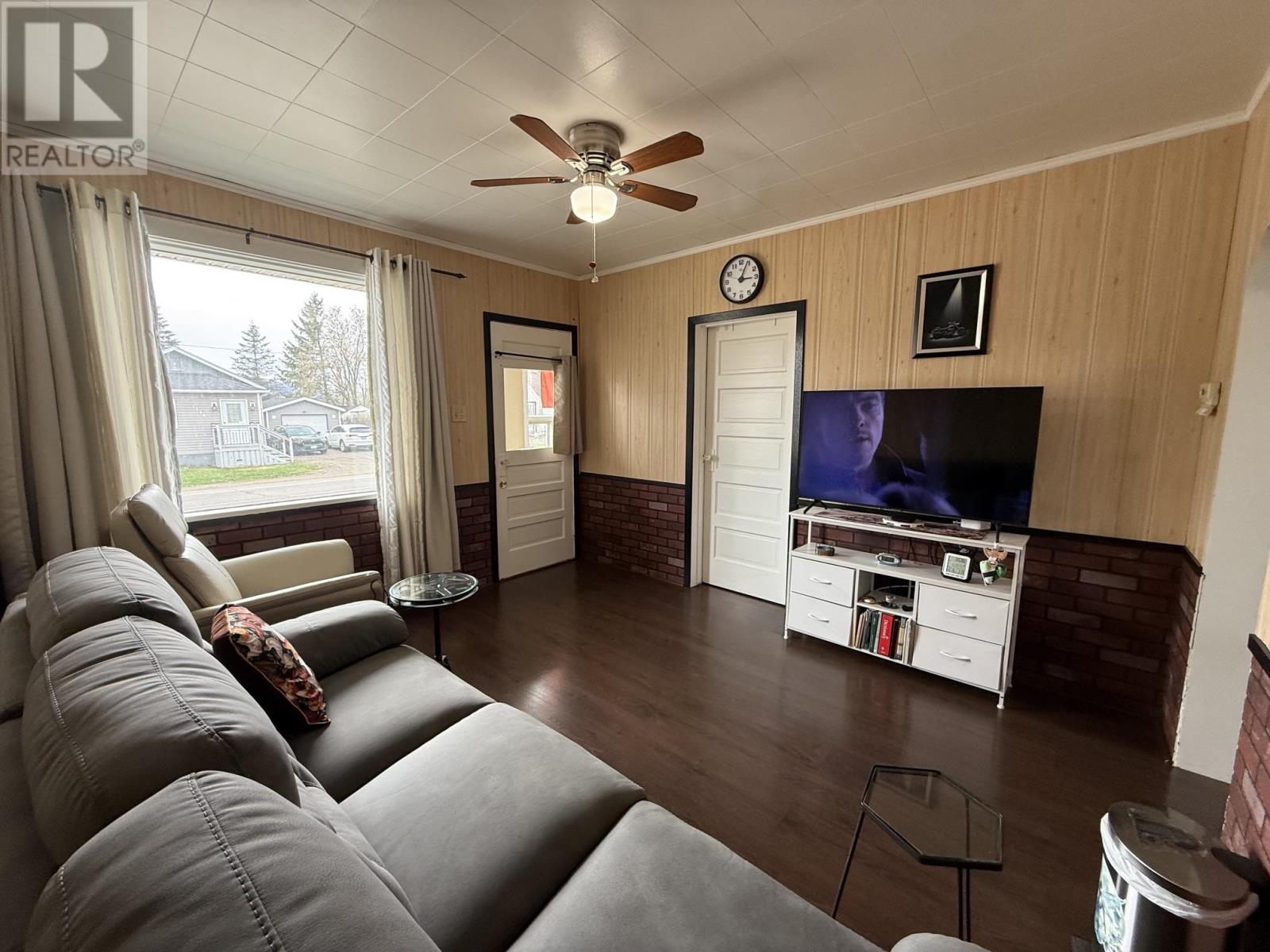 1407 Gore St W, Thunder Bay, Ontario  P7E 3V1 - Photo 8 - TB2601206