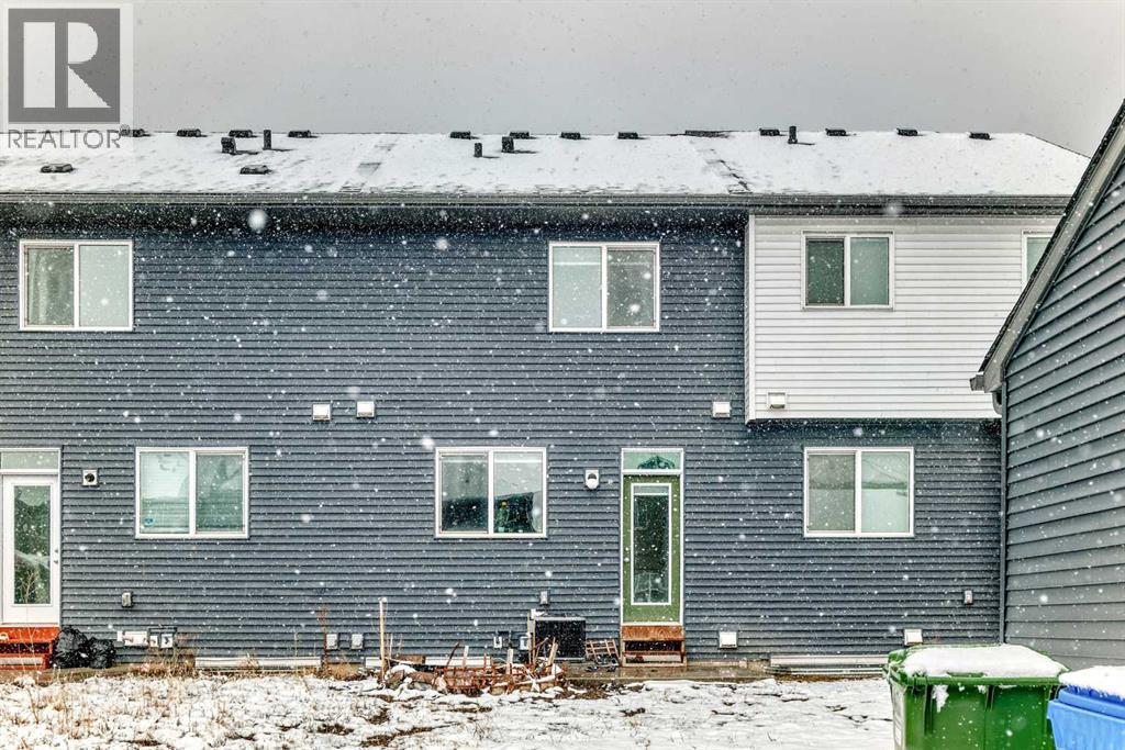 33 Savanna Manor NE, Calgary, Alberta  T3J 2J8 - Photo 33 - A2304056