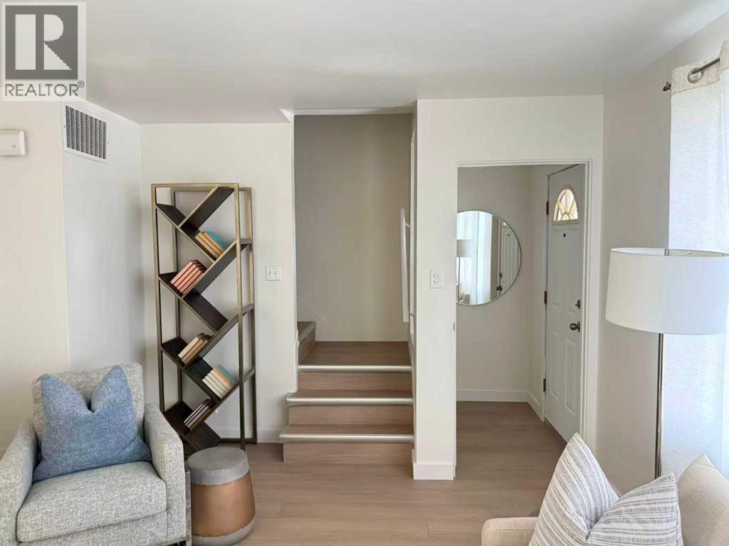 619 Merrill Drive NE, Calgary, Alberta  T2E 8Y5 - Photo 4 - A2308498