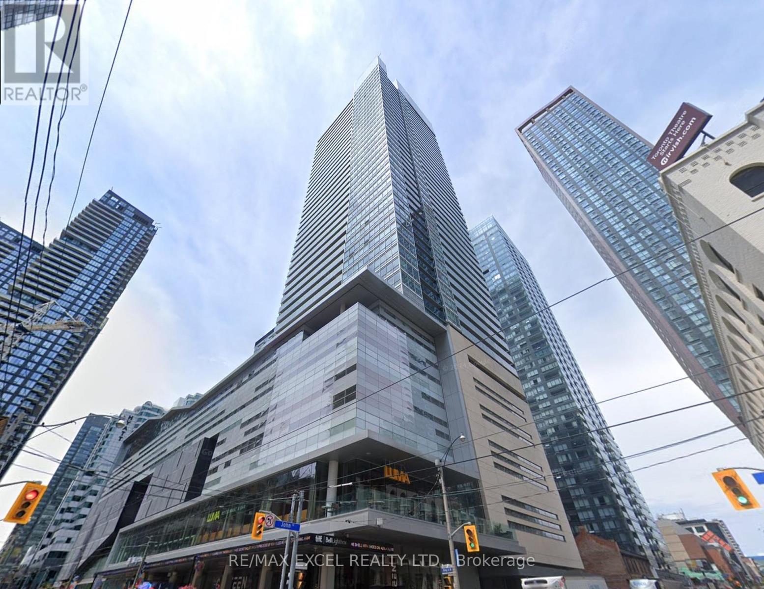 1802 - 80 JOHN STREET, Toronto, Ontario