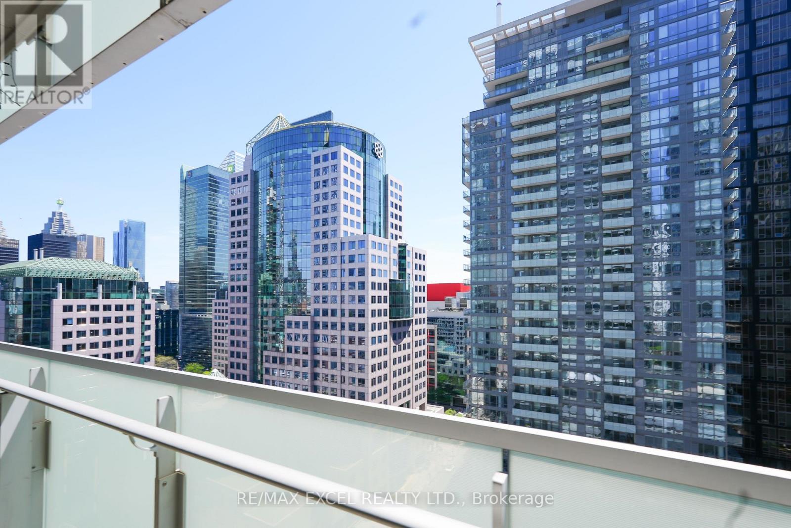 1802 - 80 John Street, Toronto, Ontario  M5V 3X4 - Photo 18 - C13176790
