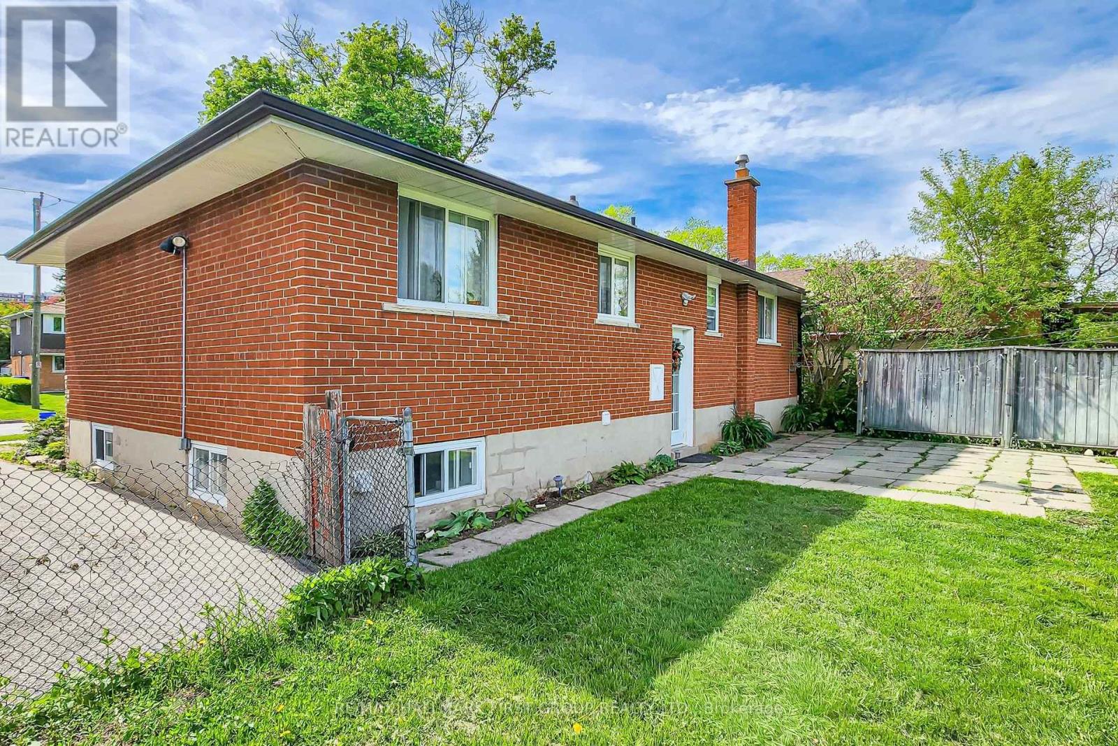117 Bell Drive, Whitby, Ontario  L1N 2T1 - Photo 12 - E13176710