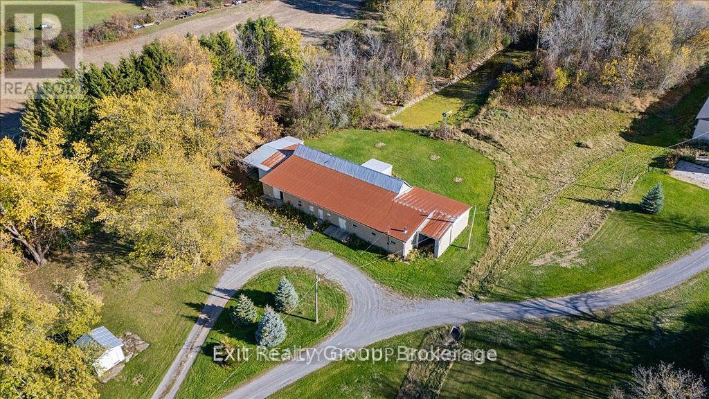 2421 County Rd 3, Prince Edward County, Ontario  K0K 1L0 - Photo 2 - X13177008