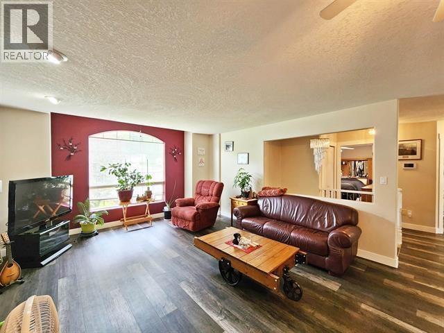 190 Redden Road, Quesnel, British Columbia  V2J 5G6 - Photo 4 - R3128126