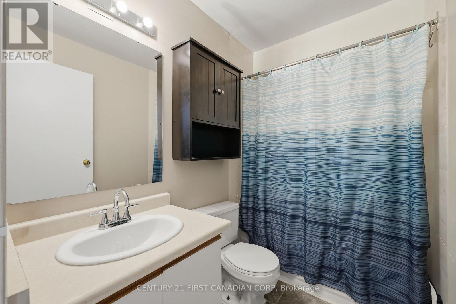 201 - 2228 Trafalgar Street, London East (East E), Ontario  N5V 4J8 - Photo 11 - X13177032