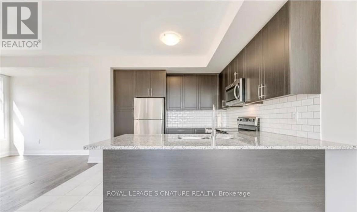 2498 Badger Crescent, Oakville, Ontario  L6M 5M1 - Photo 2 - W13162022