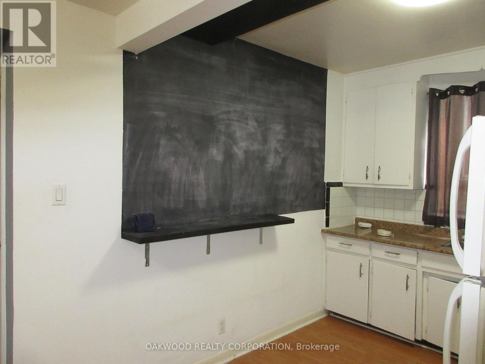 2 - 1476 Eglinton Avenue W, Toronto, Ontario  M6E 2G5 - Photo 2 - W13176632