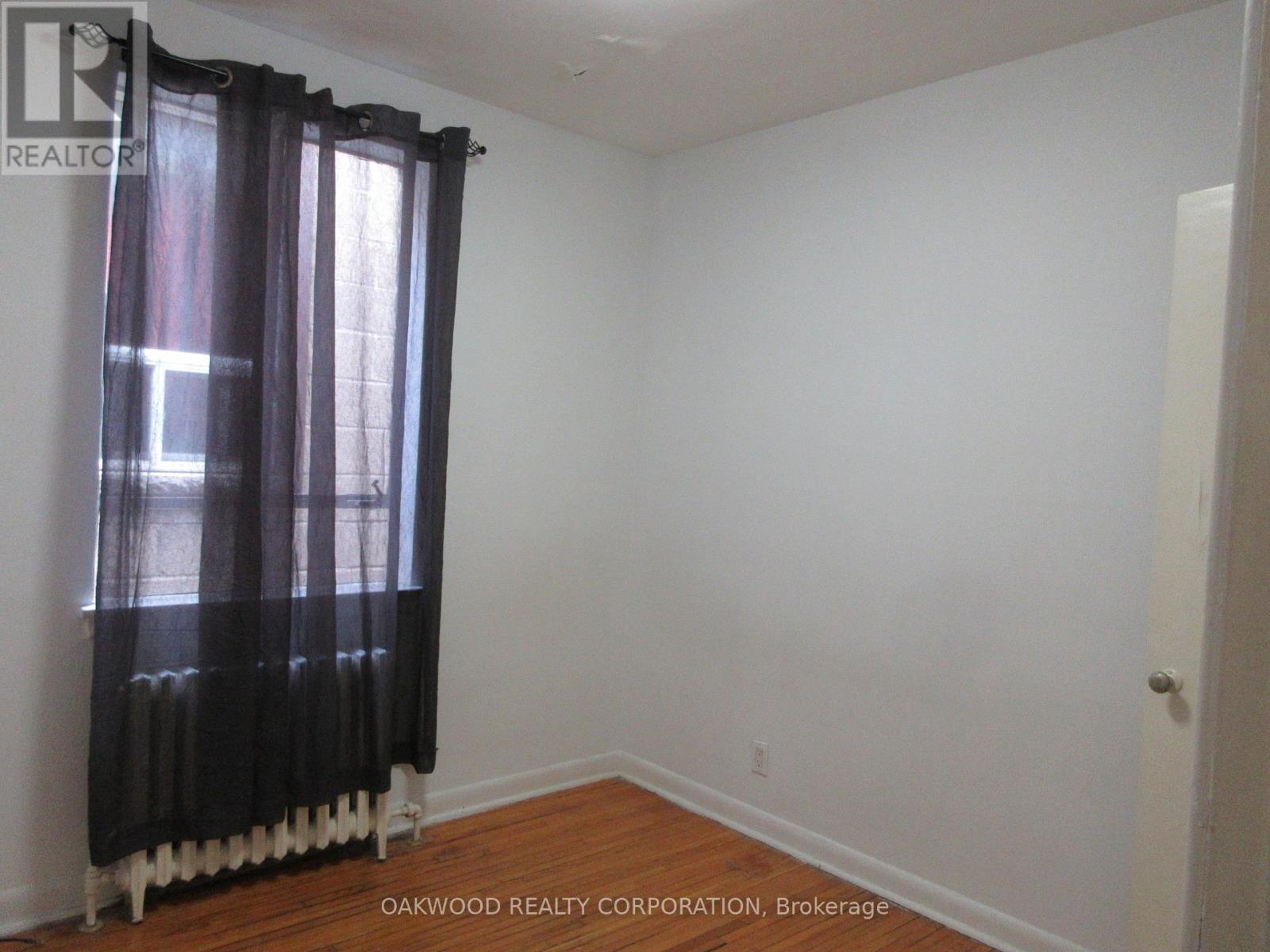 2 - 1476 Eglinton Avenue W, Toronto, Ontario  M6E 2G5 - Photo 8 - W13176632