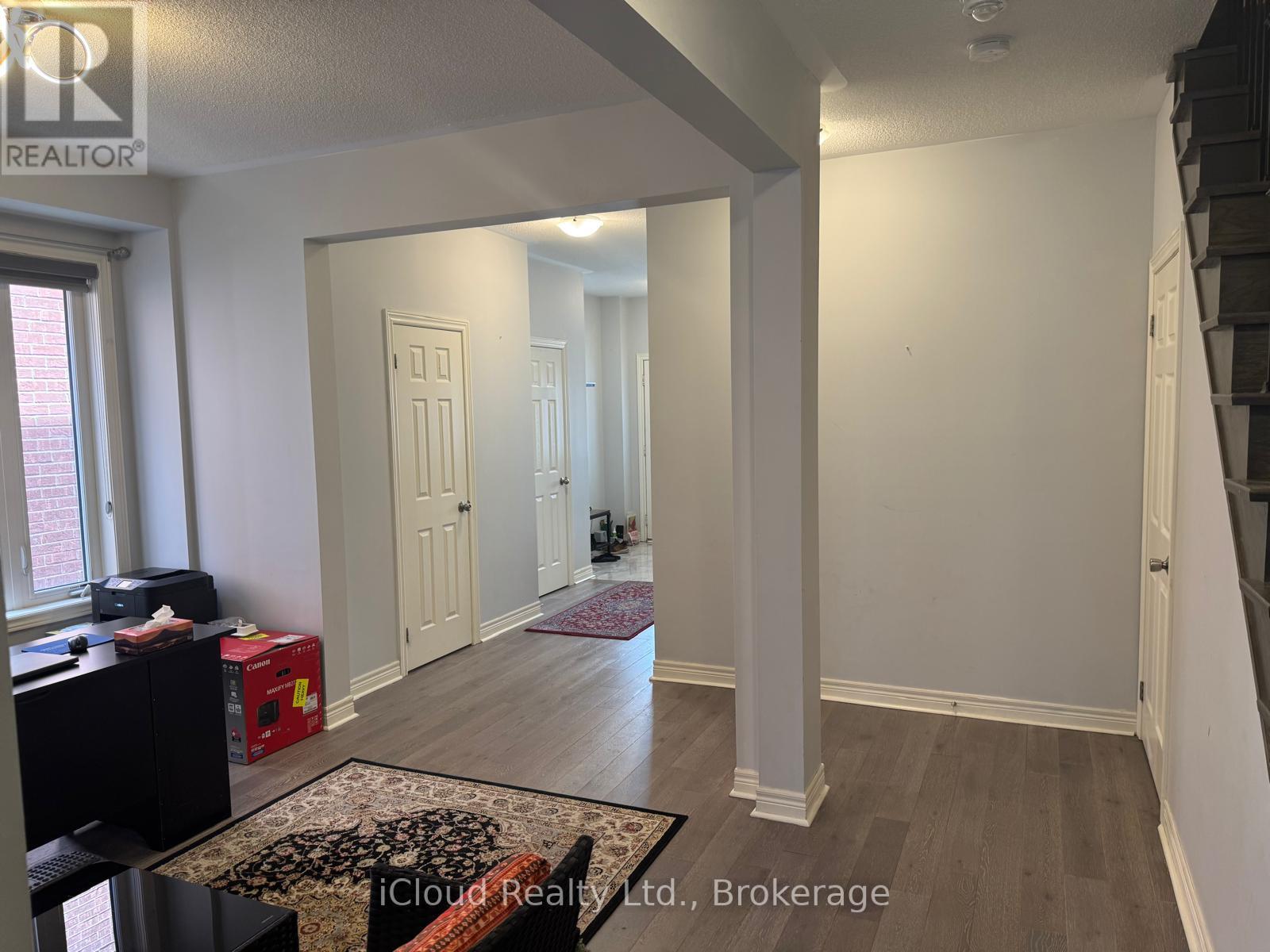501 Downes Jackson Heights, Milton, Ontario  L9T 8W2 - Photo 3 - W13176704