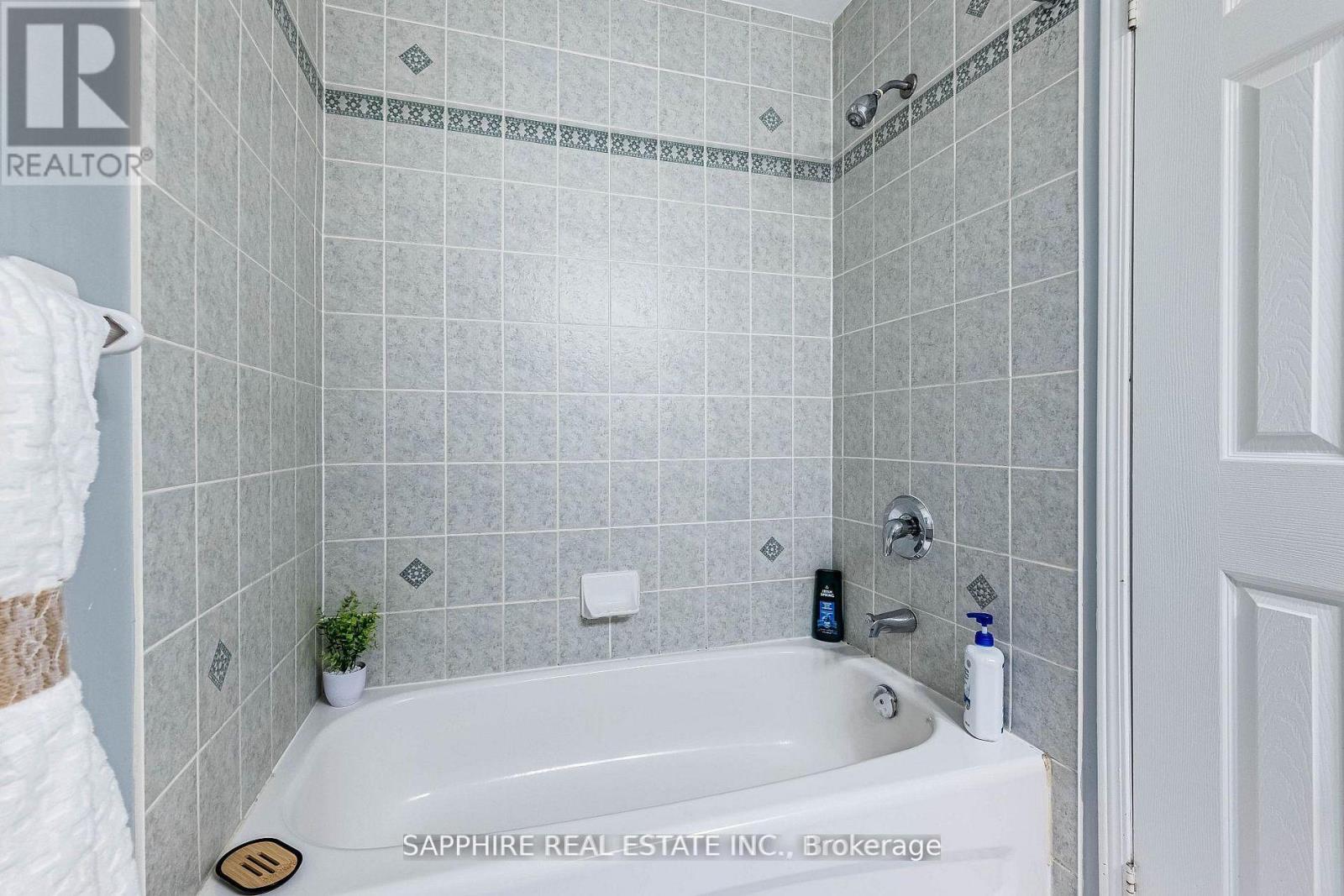 3255 Redpath Circle, Mississauga, Ontario  L5N 8R3 - Photo 32 - W13176714