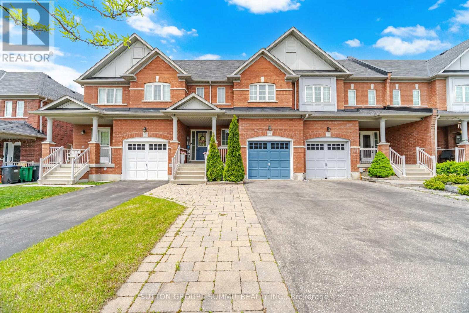 100 Burnstown Circle, Brampton, Ontario  L6P 3M1 - Photo 2 - W13176718