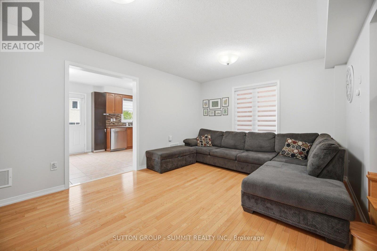 100 Burnstown Circle, Brampton, Ontario  L6P 3M1 - Photo 8 - W13176718