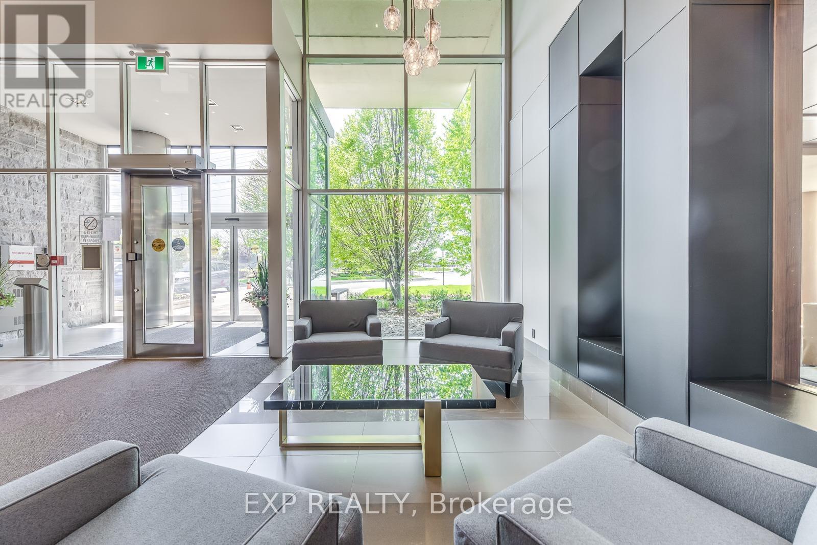 905 - 1055 Southdown Road, Mississauga, Ontario  L5J 0A3 - Photo 2 - W13176720