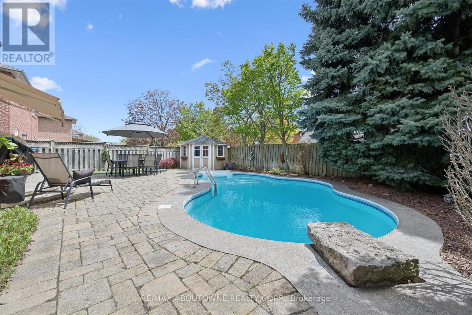 2372 Saugeen Road, Oakville, Ontario  L6H 5X9 - Photo 29 - W13176726