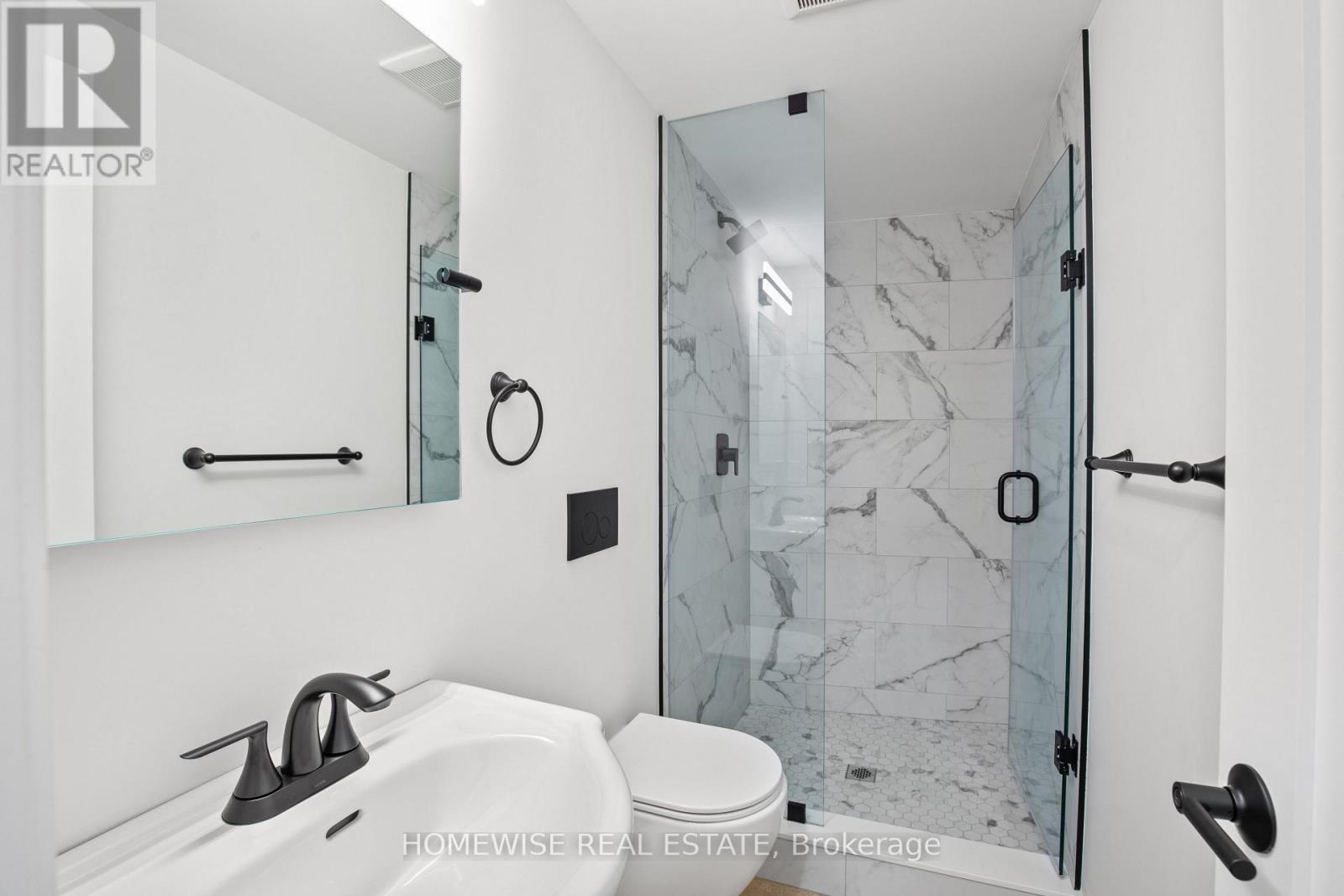 5 - 2563 Dundas Street W, Toronto, Ontario  M6P 1X6 - Photo 10 - W13176734