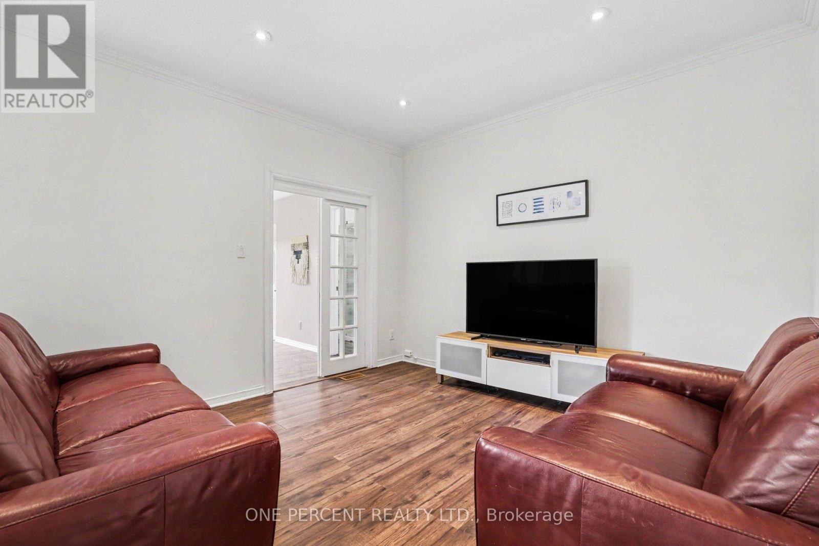 860 Taradale Drive, Ottawa, Ontario  K2J 5P3 - Photo 13 - X13109046
