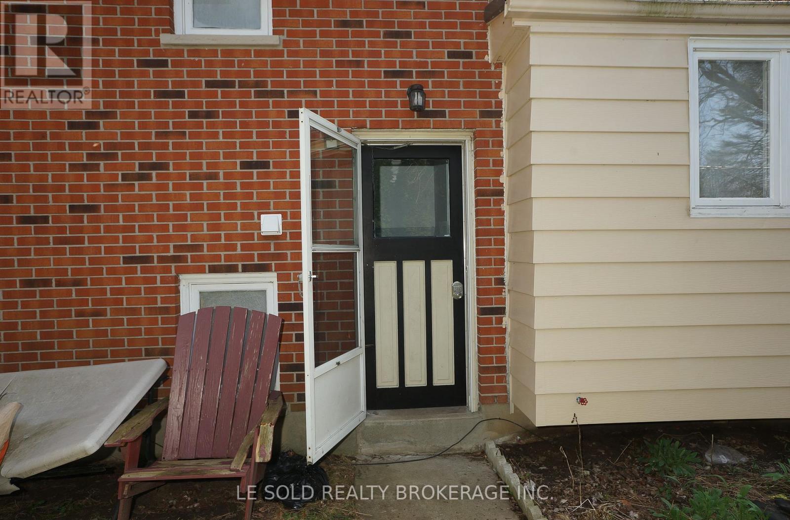 Lower Unit - 1653 Milestone Road, London North, Ontario  N5X 2E8 - Photo 3 - X13176700