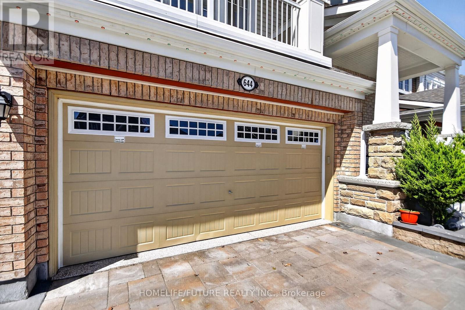 644 Dundonald Drive, Ottawa, Ontario  K2J 6C6 - Photo 5 - X13176732