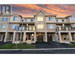 22 - 40 ZINFANDEL DRIVE, Hamilton, Ontario