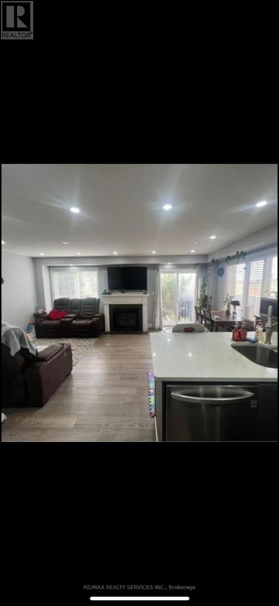97 Periwinkle Drive, Hamilton, Ontario  L0R 1P0 - Photo 2 - X13176780