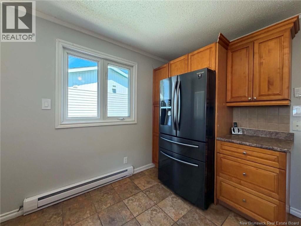 15 Kimberly Court, Campbellton, New Brunswick  E3N 3M4 - Photo 30 - NB140373