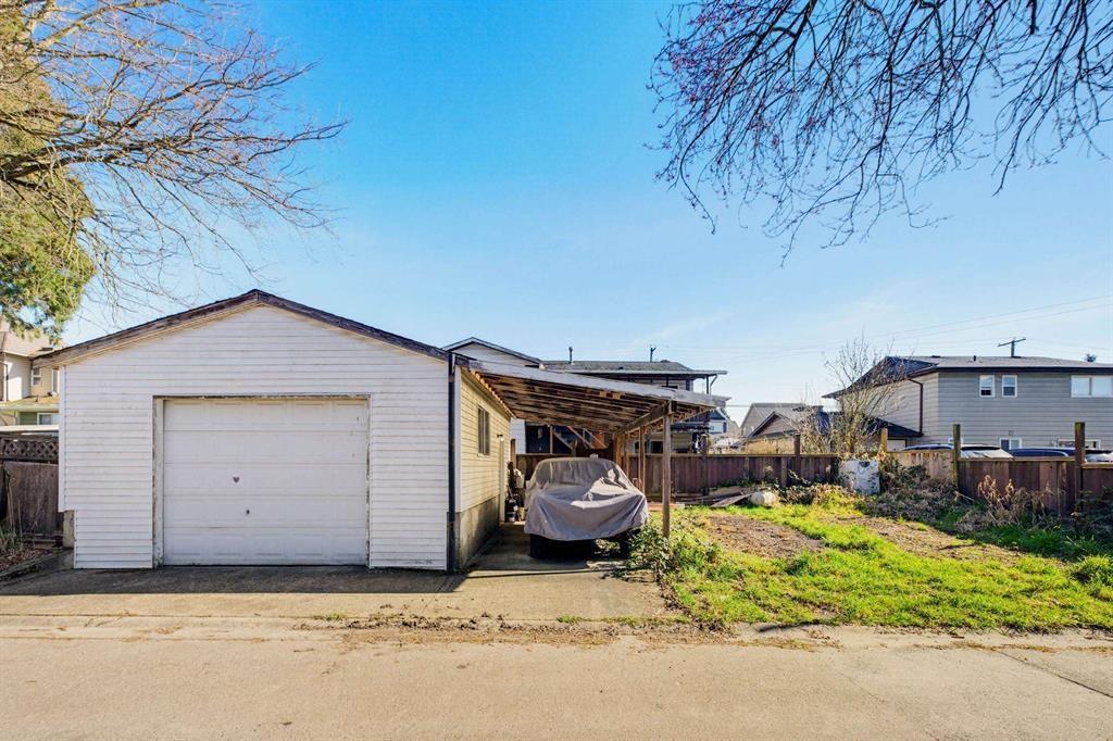 5927 184 Street, Surrey, British Columbia  V3S 4N2 - Photo 34 - R3117432