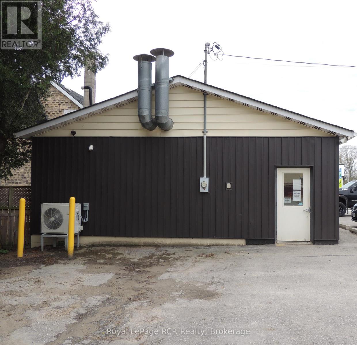 203 Garafraxa Street S, West Grey, Ontario  N0G 1R0 - Photo 14 - X13176882