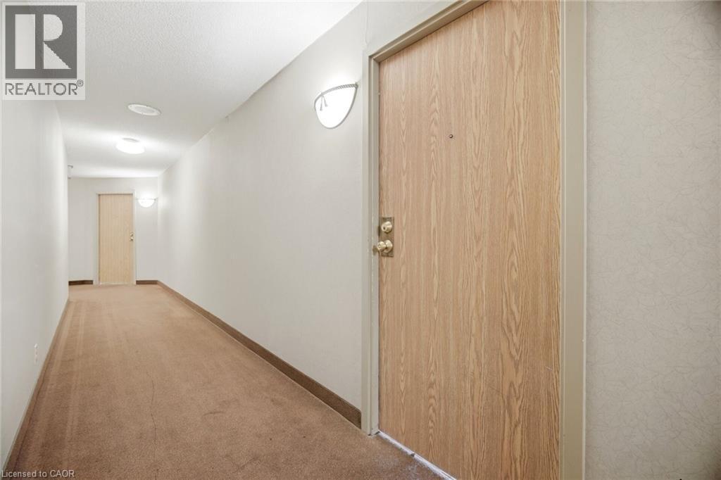 25 Trailwood Drive Unit# 1803, Mississauga, Ontario  L4Z 3K9 - Photo 6 - 40833747