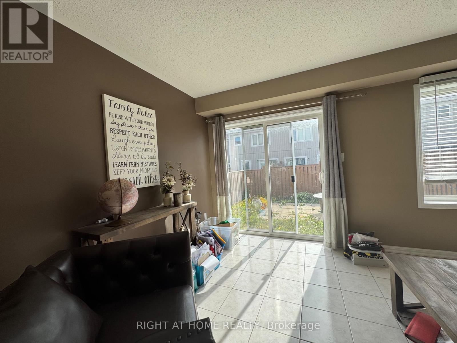 36 Farmstead Dr Drive, Clarington, Ontario  L1C 0K9 - Photo 18 - E13176332