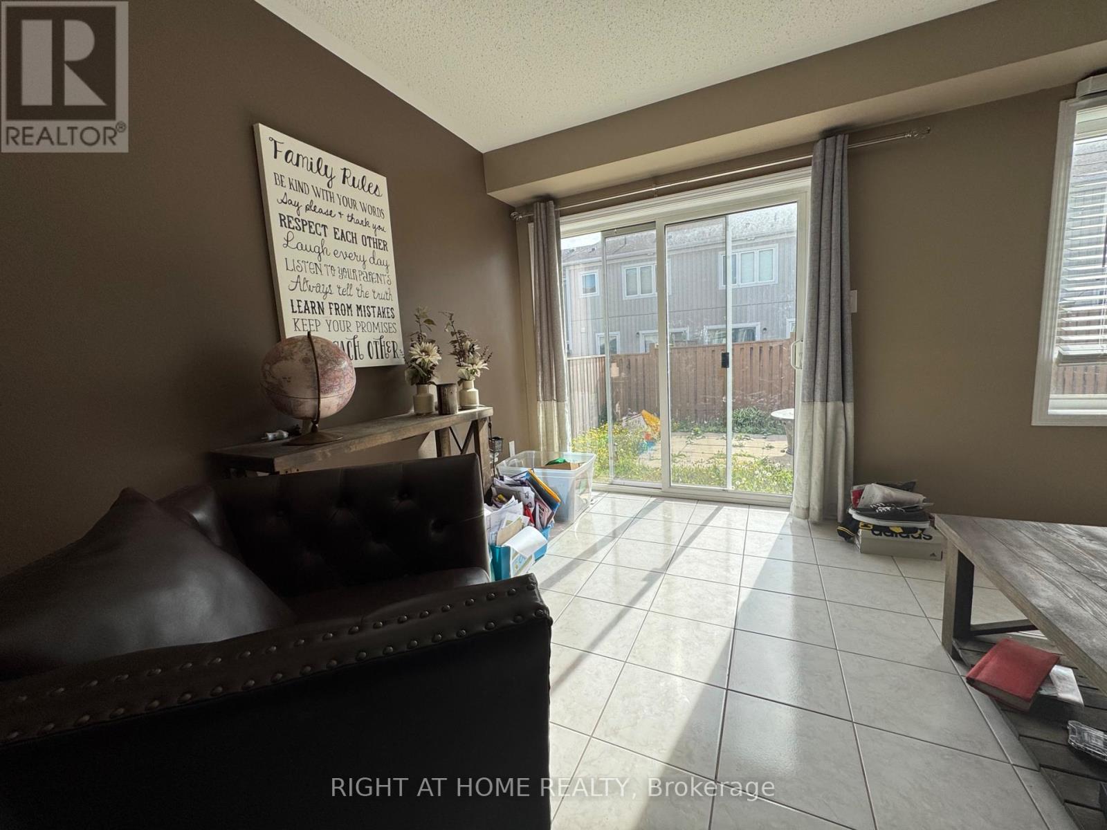 36 Farmstead Dr Drive, Clarington, Ontario  L1C 0K9 - Photo 19 - E13176332