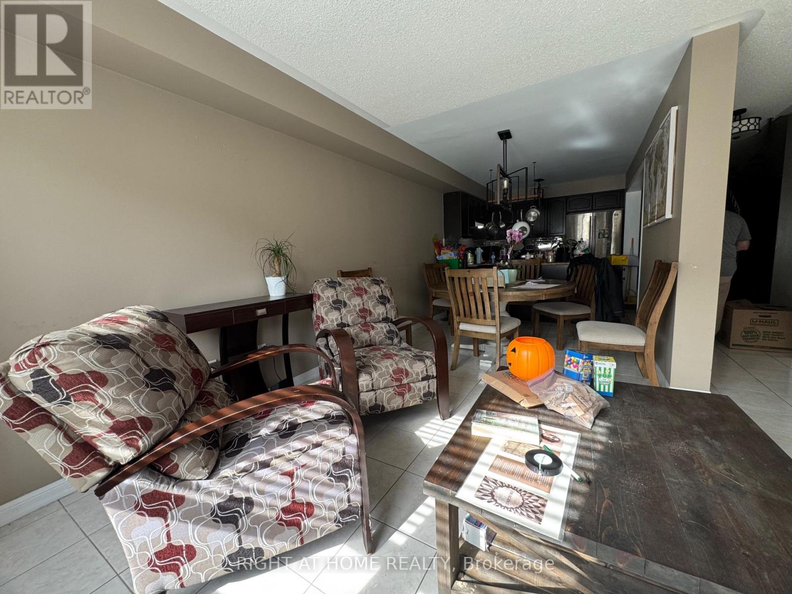 36 Farmstead Dr Drive, Clarington, Ontario  L1C 0K9 - Photo 16 - E13176332