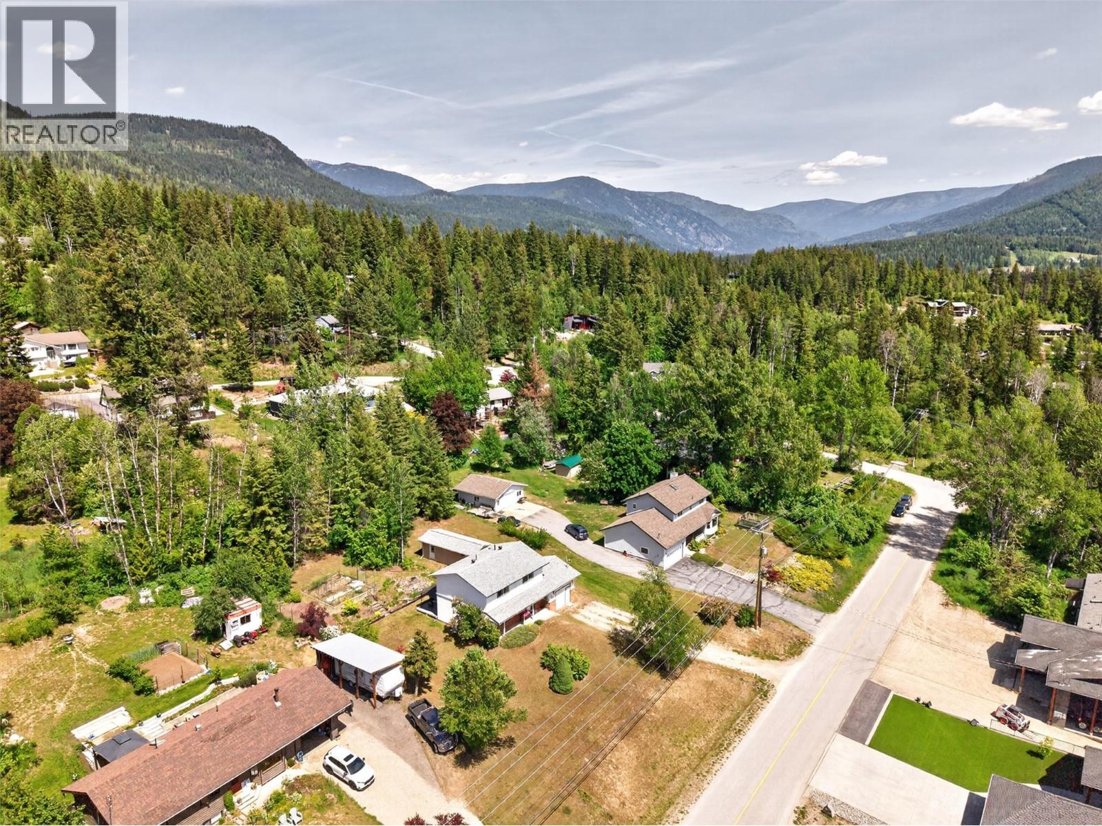 3865 Bonnington Road, Nelson, British Columbia  V0G 2G3 - Photo 32 - 10388926