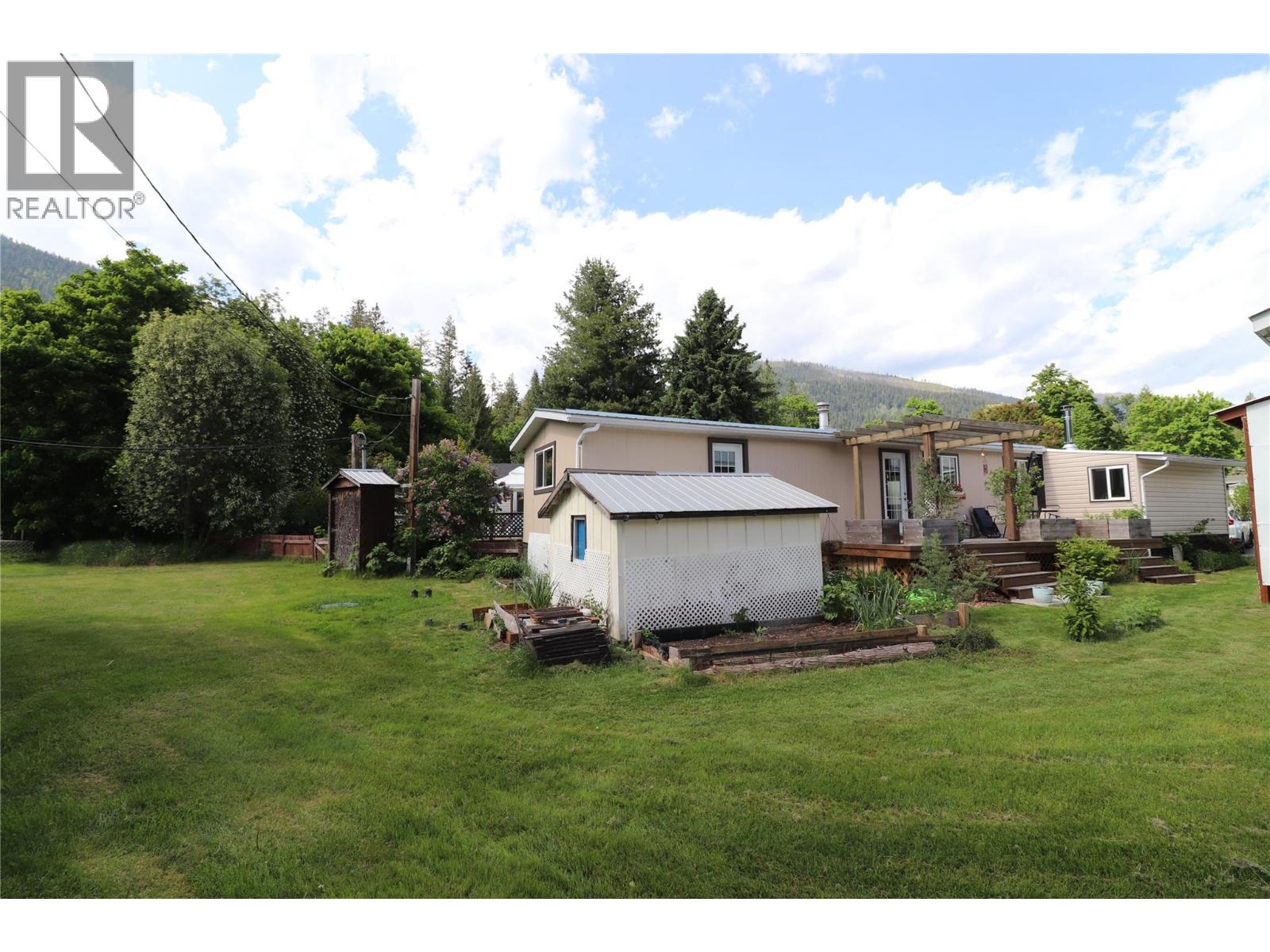 2714 Lower 6 Mile Road Unit# 26, Nelson, British Columbia  V1L 6L4 - Photo 11 - 10388758