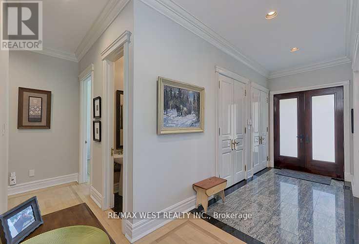 5 Humberview Drive, Vaughan, Ontario  L4H 1B1 - Photo 10 - N13172040