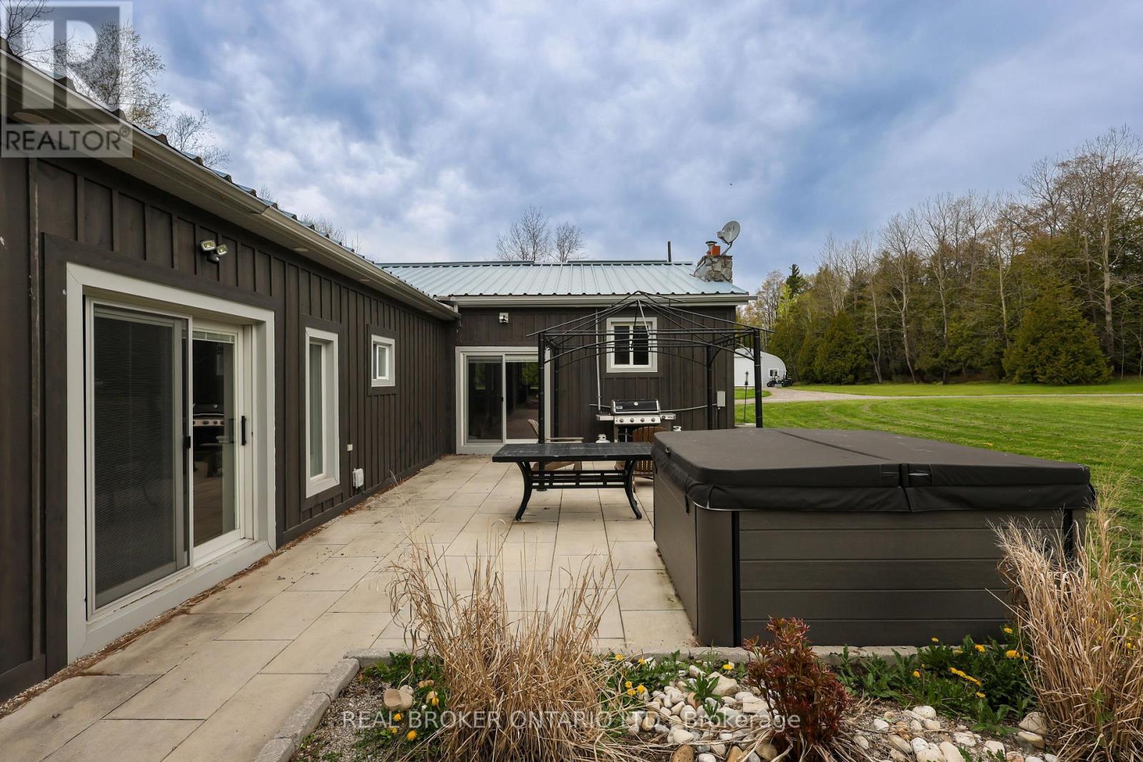 4589 Watson Road N, Puslinch, Ontario  N0B 2J0 - Photo 36 - X13104568