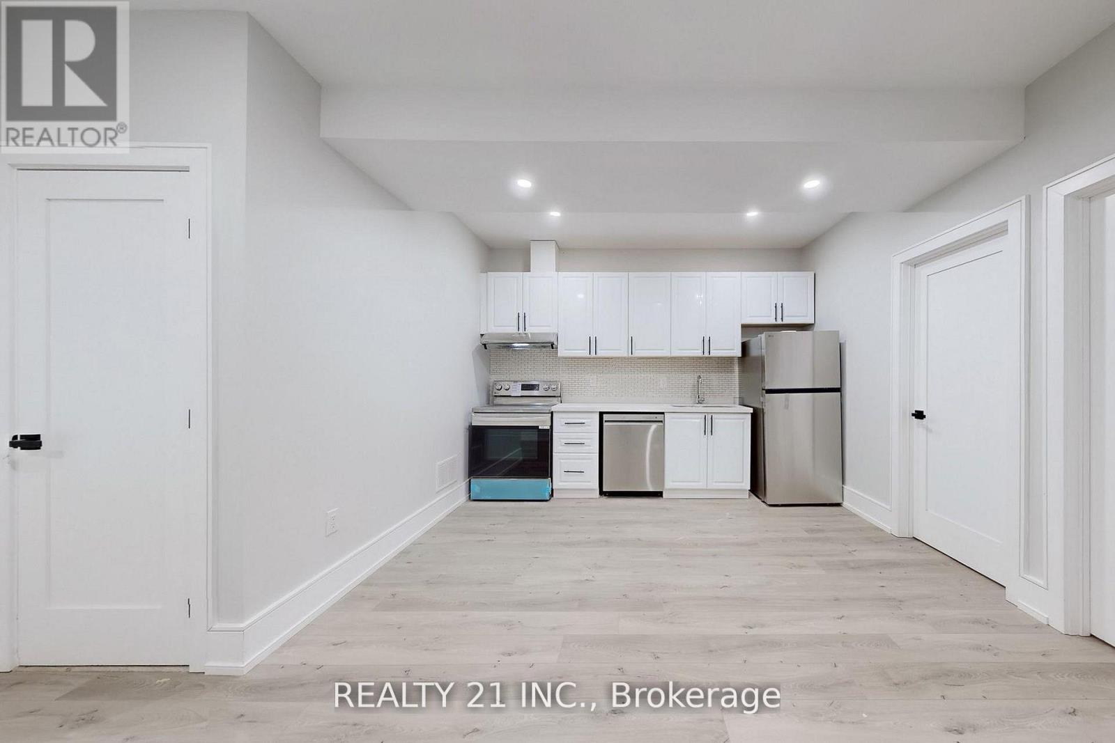 15 Malta Street, Toronto, Ontario  M1N 2L2 - Photo 34 - E13166696