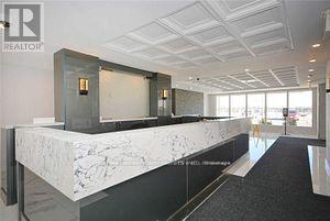 2101 - 145 Hillcrest Avenue, Mississauga, Ontario  L5B 3Z1 - Photo 3 - W13172262