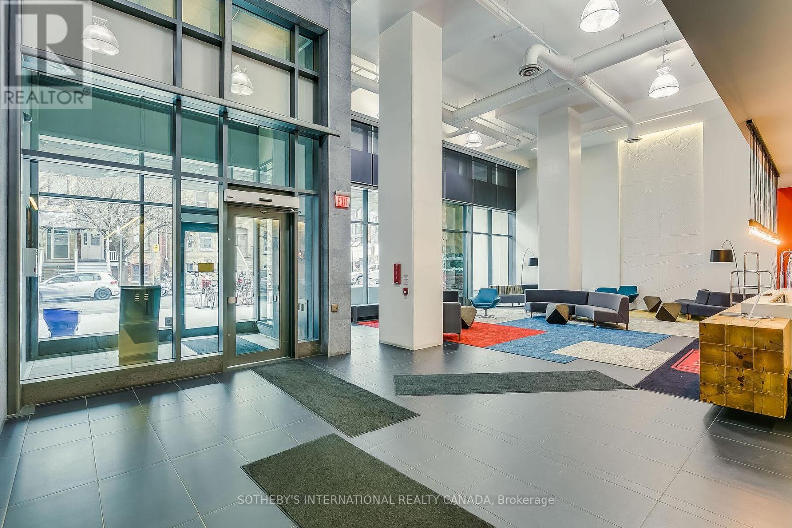 2410 - 21 Widmer Street, Toronto, Ontario  M5V 2E8 - Photo 10 - C13176980