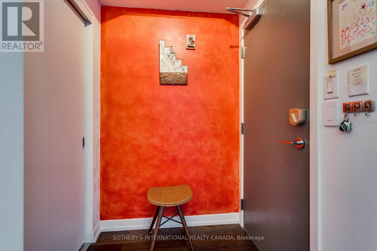 2410 - 21 Widmer Street, Toronto, Ontario  M5V 2E8 - Photo 13 - C13176980
