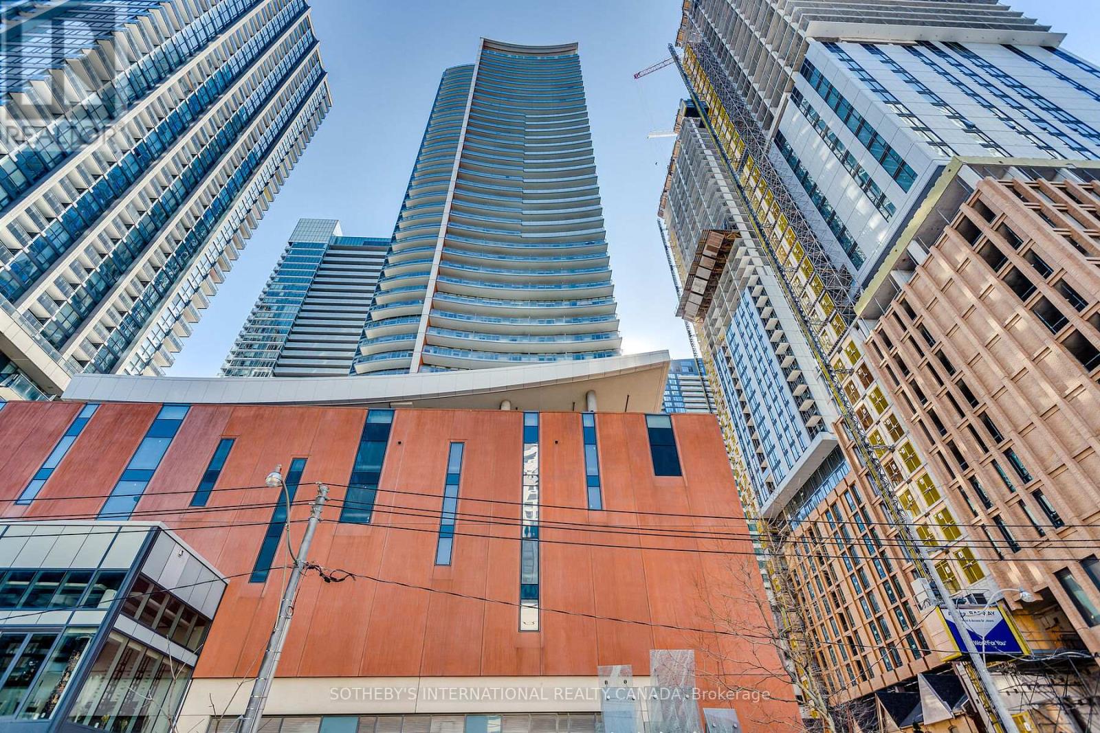 2410 - 21 Widmer Street, Toronto, Ontario  M5V 2E8 - Photo 4 - C13176980