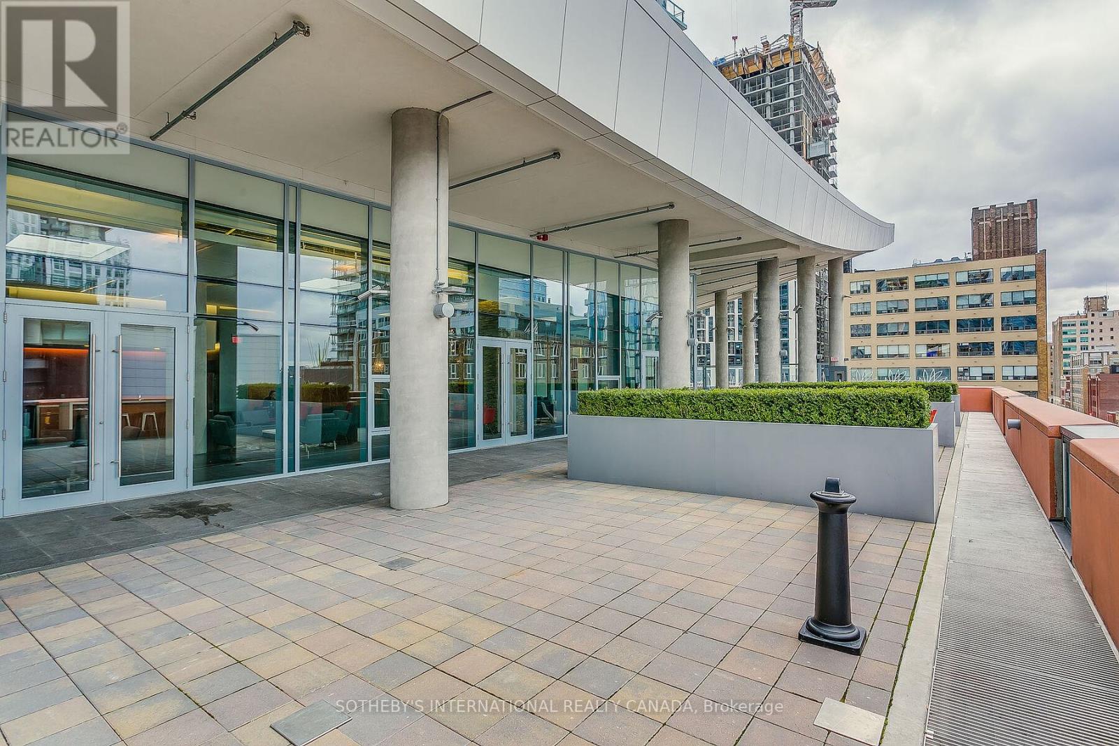 2410 - 21 Widmer Street, Toronto, Ontario  M5V 2E8 - Photo 42 - C13176980
