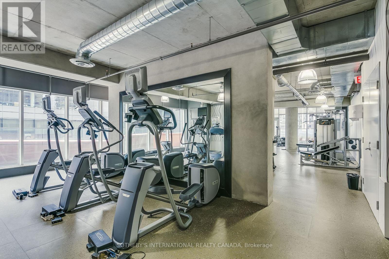 2410 - 21 Widmer Street, Toronto, Ontario  M5V 2E8 - Photo 47 - C13176980