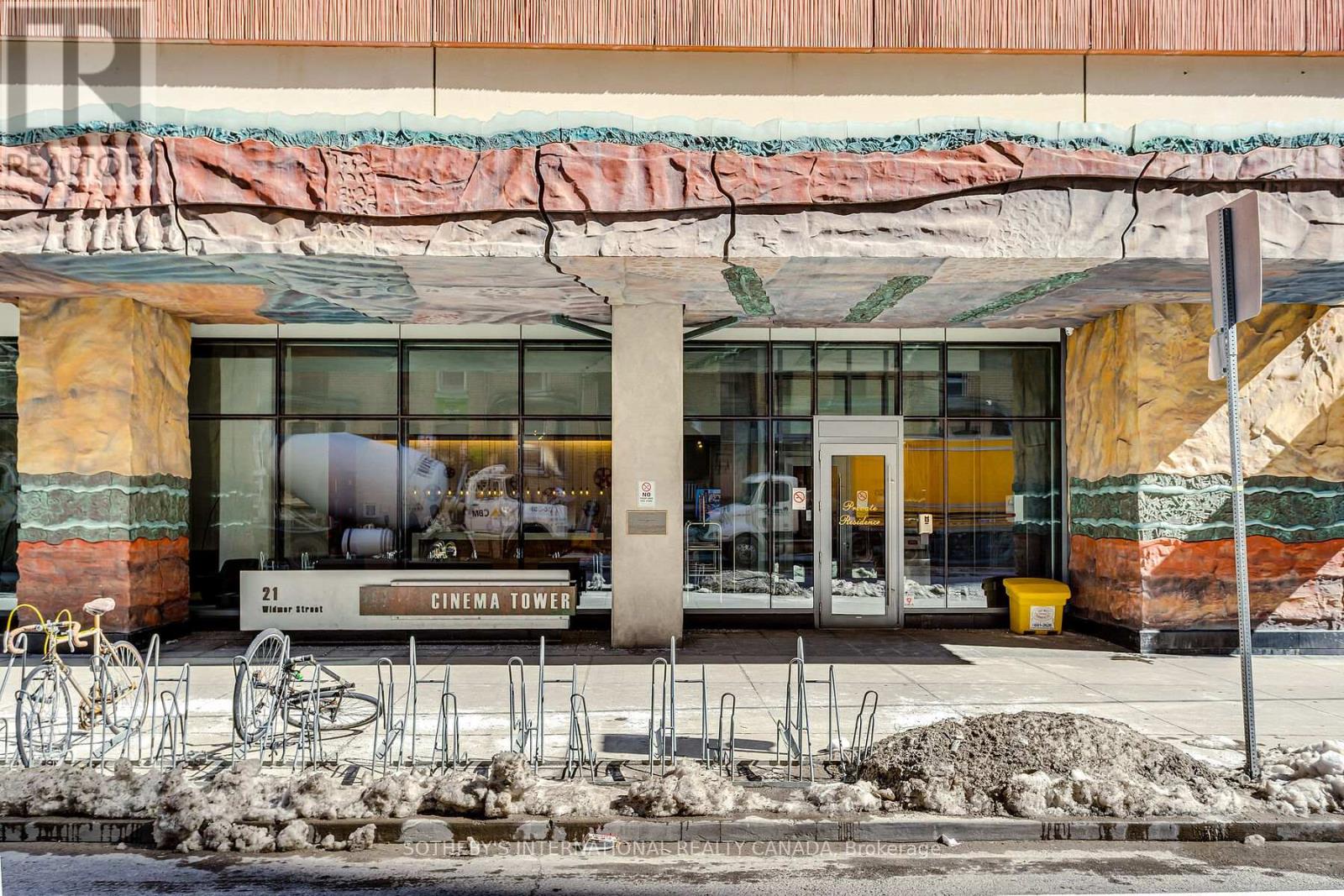 2410 - 21 Widmer Street, Toronto, Ontario  M5V 2E8 - Photo 7 - C13176980