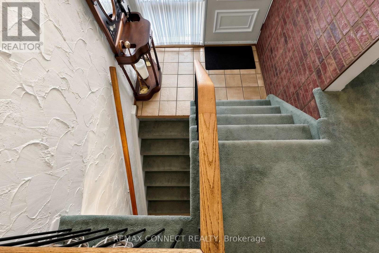 22 Woodgrove Drive, Toronto, Ontario  M1E 3J8 - Photo 16 - E13176814