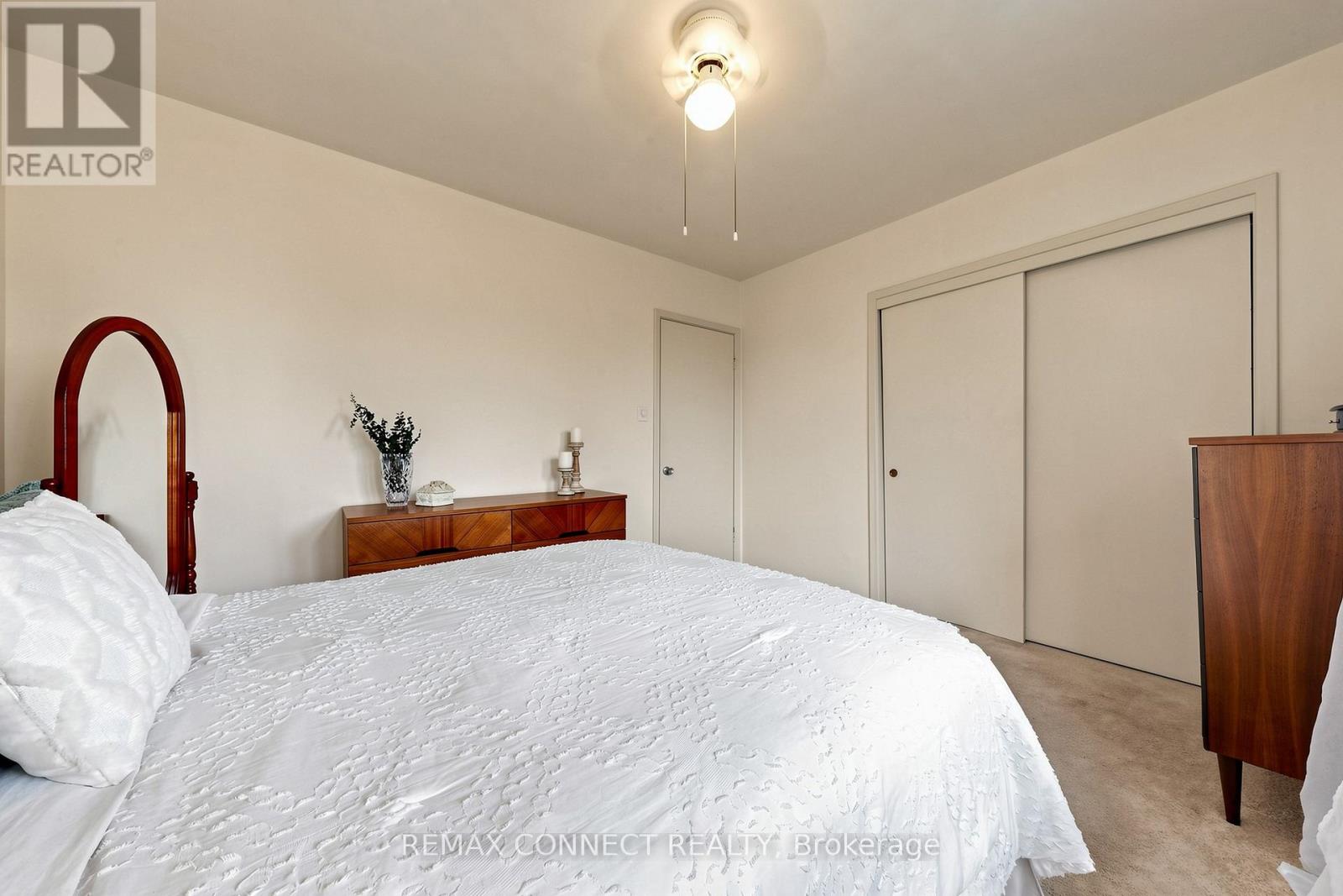 22 Woodgrove Drive, Toronto, Ontario  M1E 3J8 - Photo 19 - E13176814