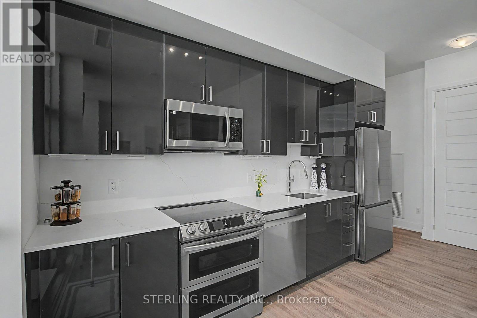 2803 - 1455 Celebration Drive, Pickering, Ontario  L1W 0C3 - Photo 2 - E13176918