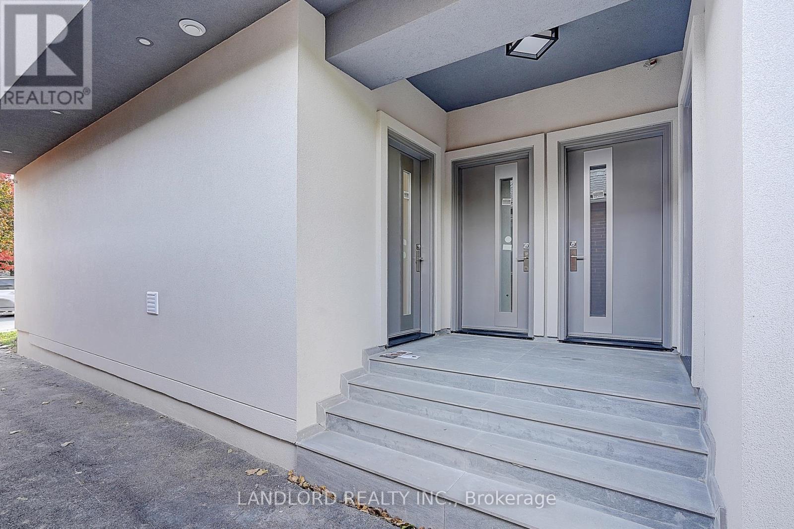 Unit 2 - 1344 Pape Avenue, Toronto, Ontario  M4K 3X2 - Photo 3 - E13177036