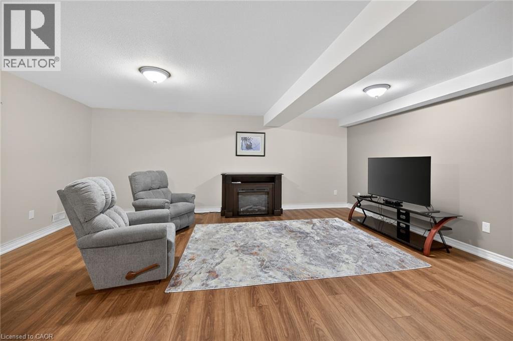 9 Grovetree Trail, Hamilton, Ontario  L9B 0B7 - Photo 26 - 40832873