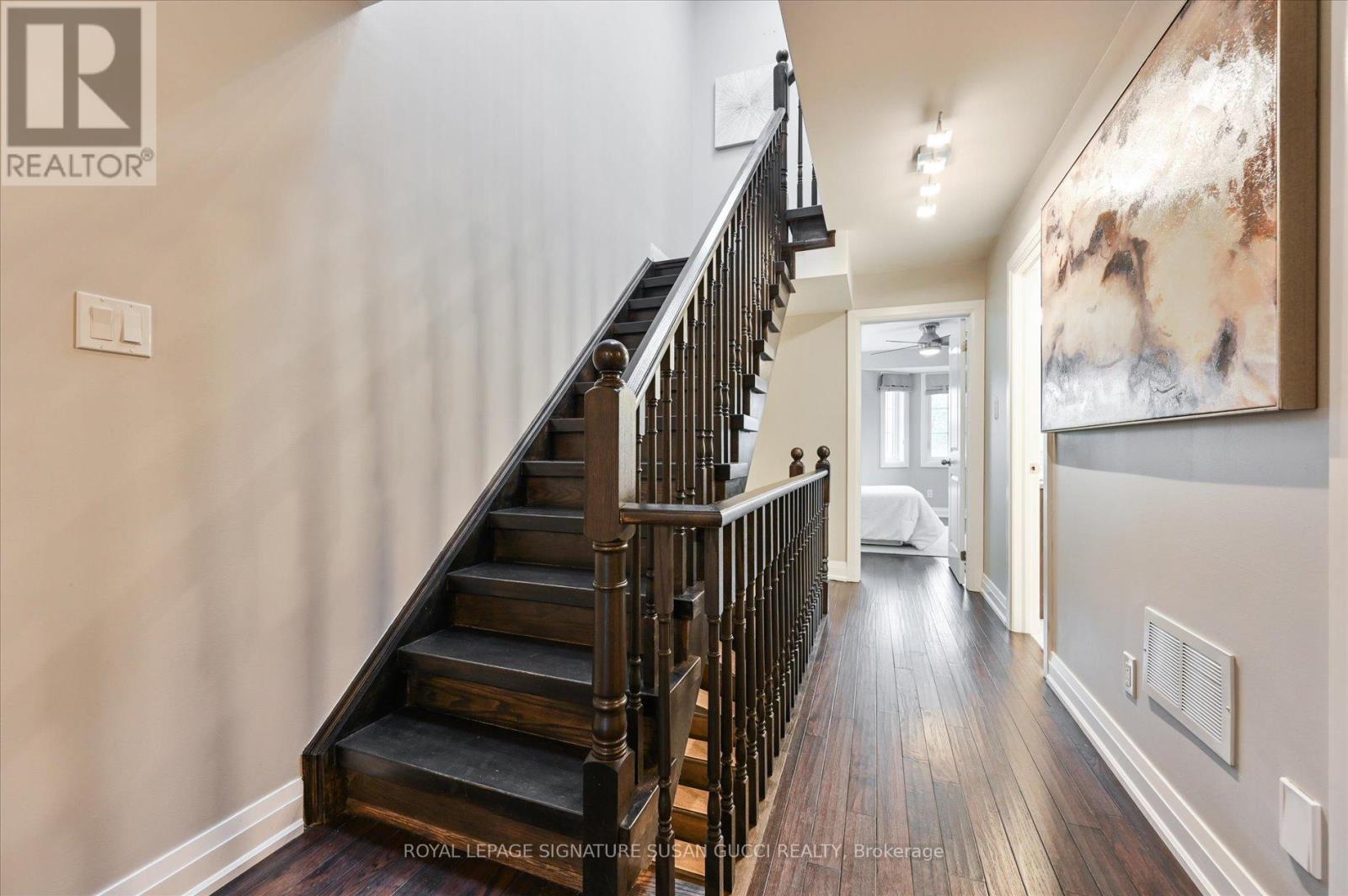2833 St. Clair Avenue E, Toronto, Ontario  M4B 1N3 - Photo 21 - E13177072